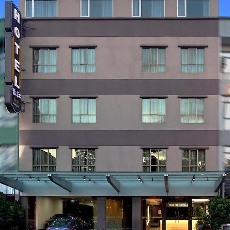 Yangtze Hotel 长江酒店 Johor Bahru Esterno foto