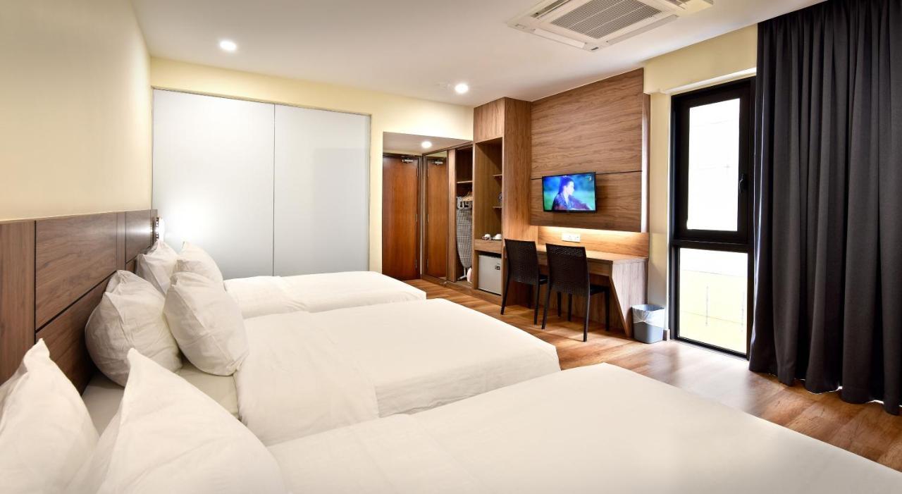 Yangtze Hotel 长江酒店 Johor Bahru Esterno foto